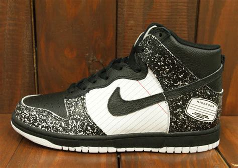 nike notebook dunks